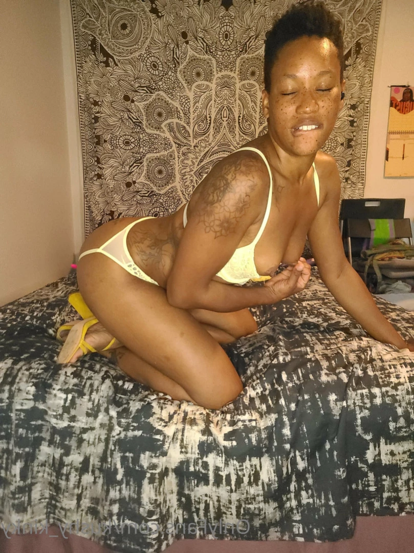 DELETING THIS. FOLLOW SMOKENCREAMY. [ kushy_kinky ] Onlyfans leaked photo 13177680 on Hotleaks.tv