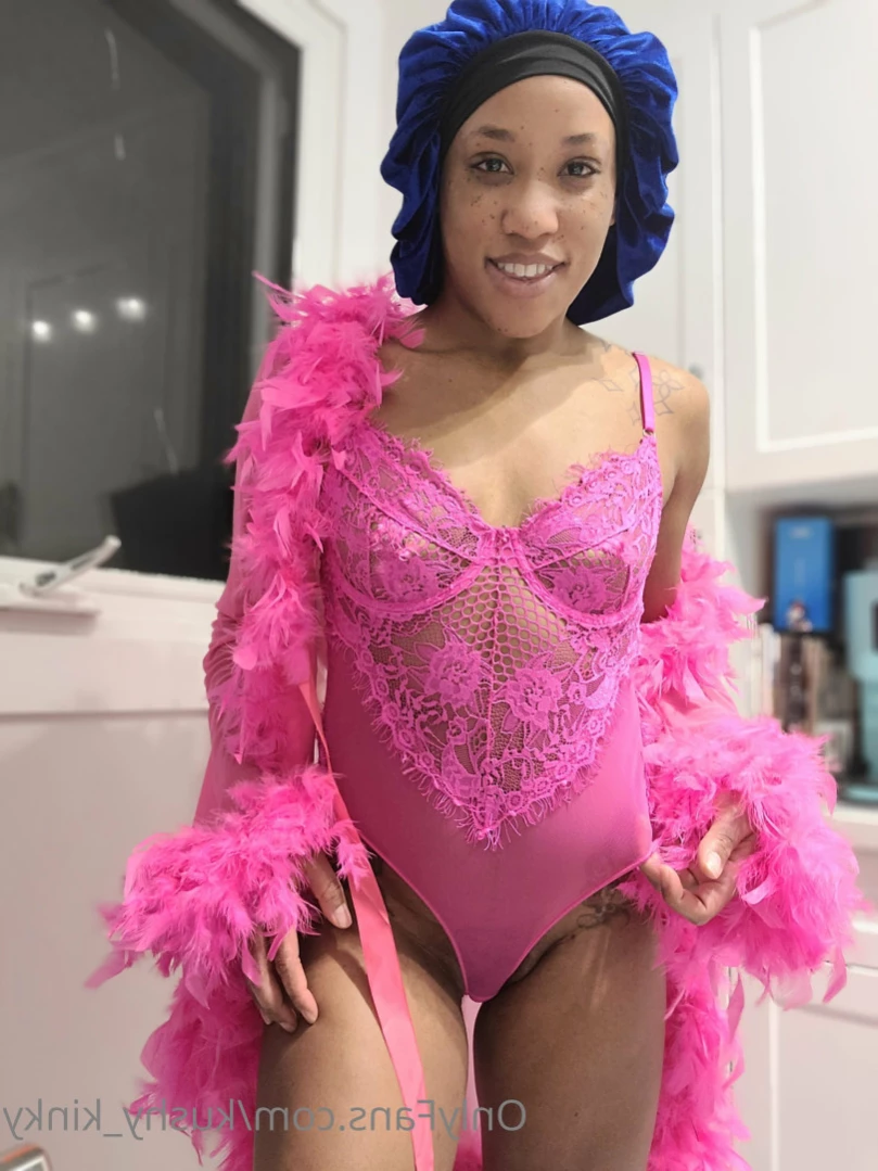 DELETING THIS. FOLLOW SMOKENCREAMY. [ kushy_kinky ] Onlyfans leaked photo 15502672 on Hotleaks.tv