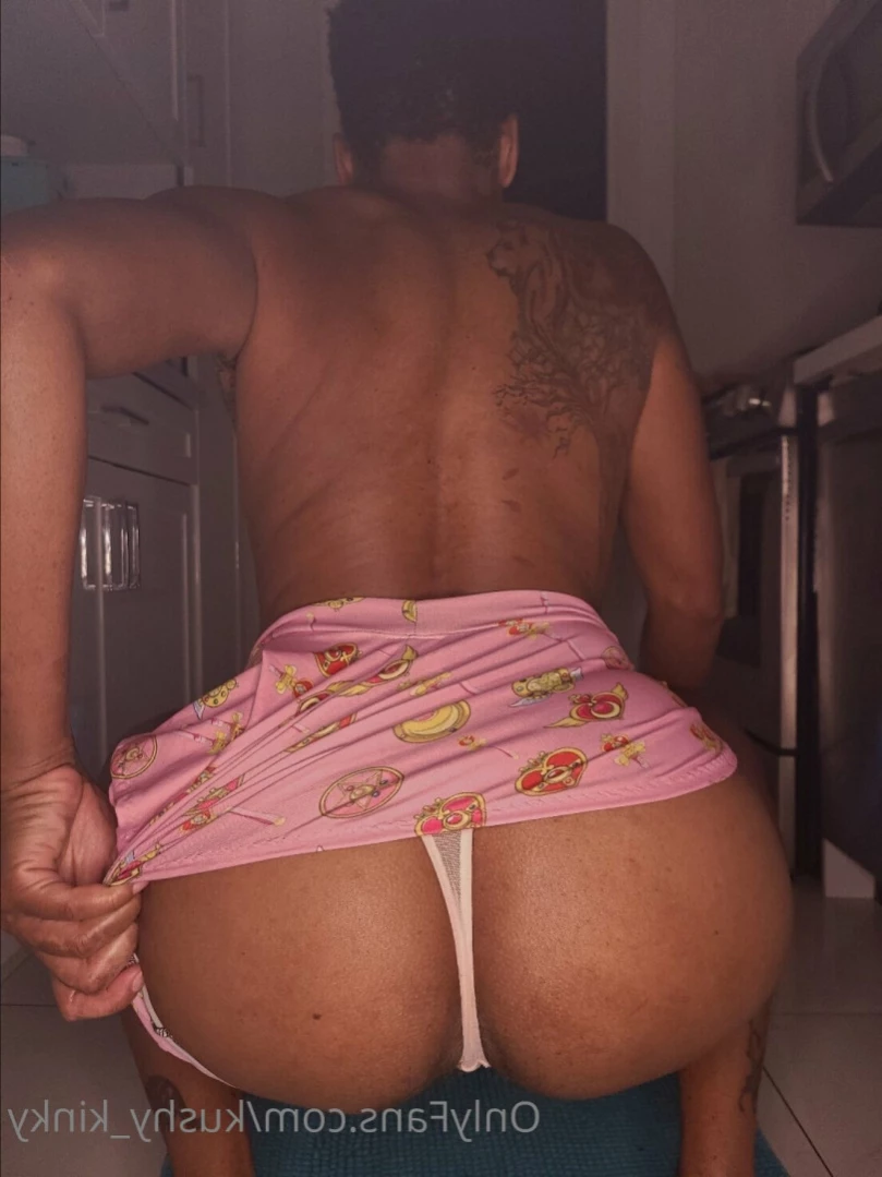 DELETING THIS. FOLLOW SMOKENCREAMY. [ kushy_kinky ] Onlyfans leaked photo 16122019 on Hotleaks.tv