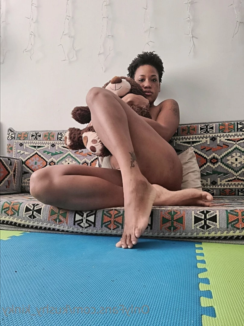 DELETING THIS. FOLLOW SMOKENCREAMY. [ kushy_kinky ] Onlyfans leaked photo 16130338 on Hotleaks.tv