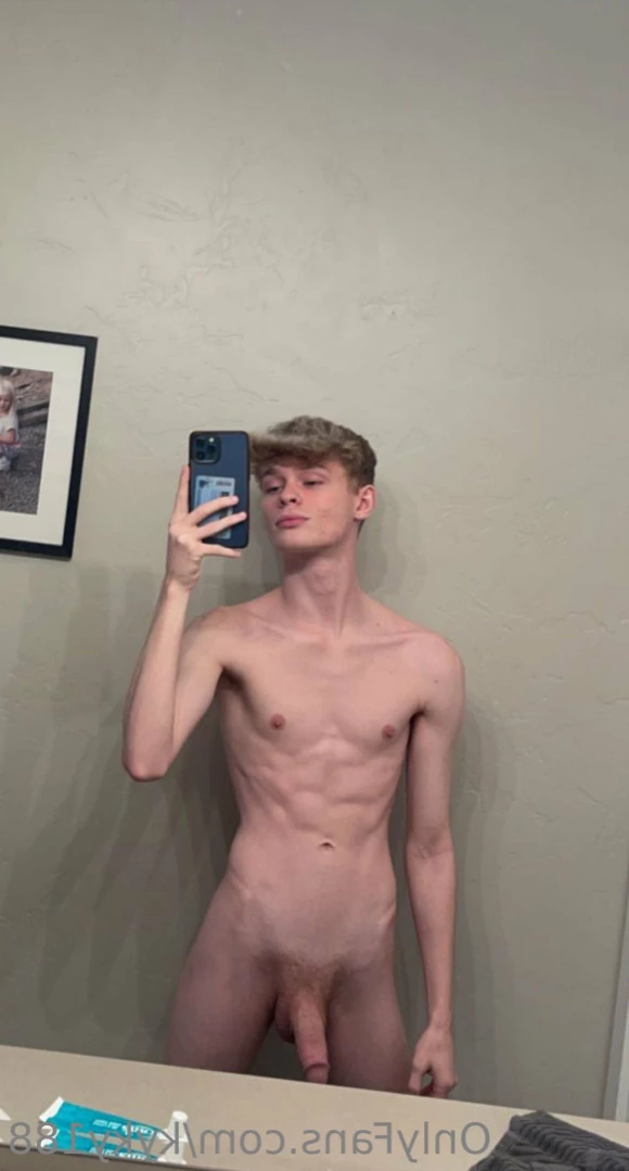 Ky [ kyky188 ] Onlyfans leaked photo 11189024 on Hotleaks.tv