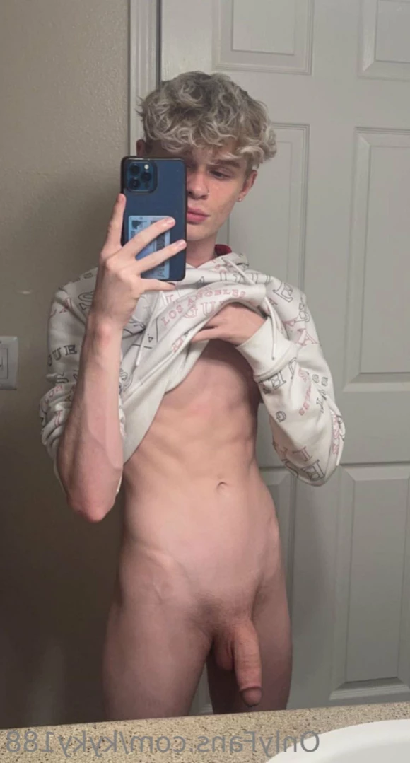 Ky [ kyky188 ] Onlyfans leaked photo 11189026 on Hotleaks.tv