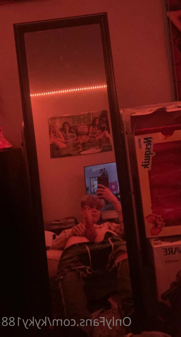 Ky [ kyky188 ] Onlyfans leaked photo 11189089 on Hotleaks.tv
