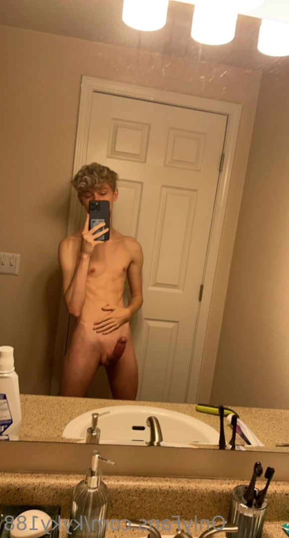 Ky [ kyky188 ] Onlyfans leaked photo 11694615 on Hotleaks.tv