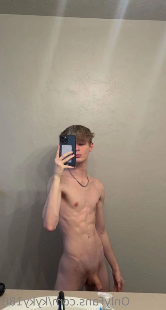 Ky [ kyky188 ] Onlyfans leaked photo 13331299 on Hotleaks.tv