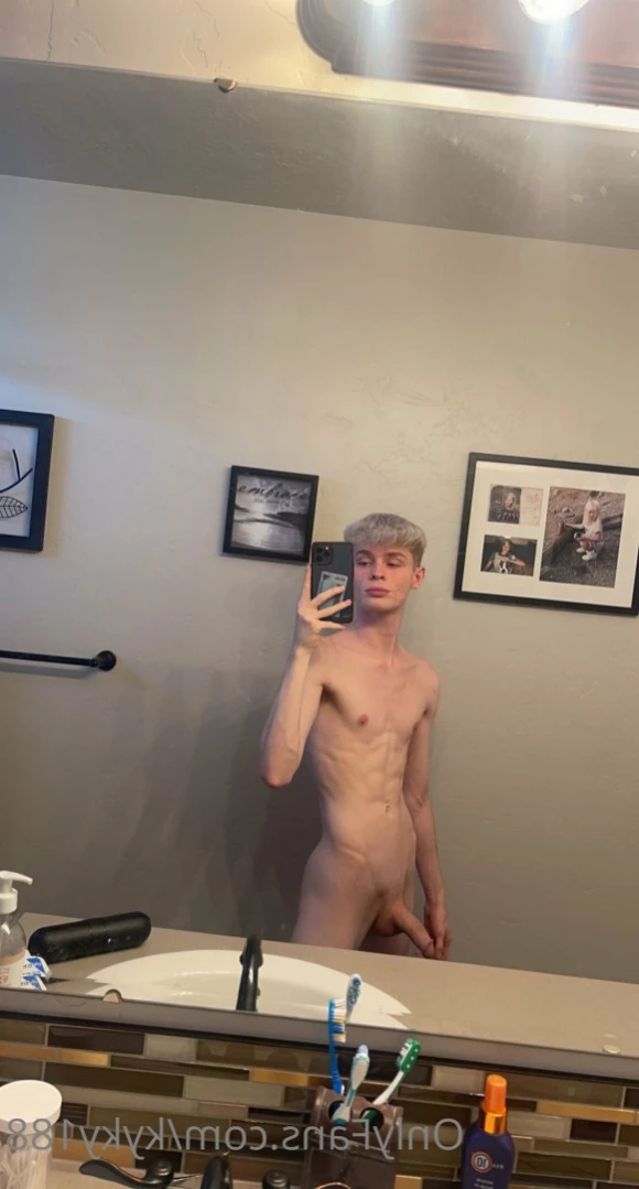 Ky [ kyky188 ] Onlyfans leaked photo 13506214 on Hotleaks.tv