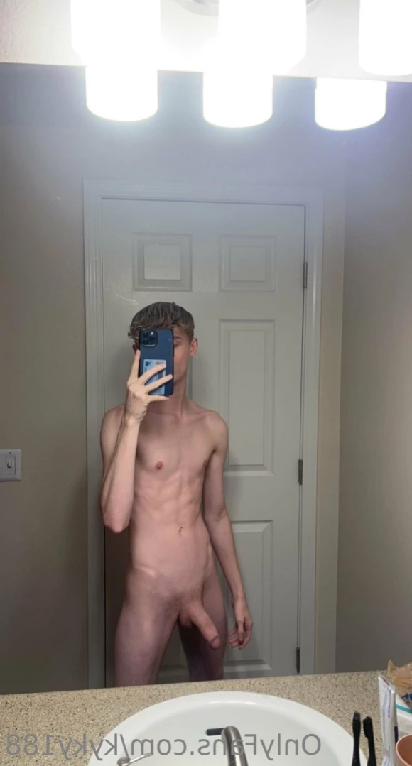 Ky [ kyky188 ] Onlyfans leaked photo 14358761 on Hotleaks.tv