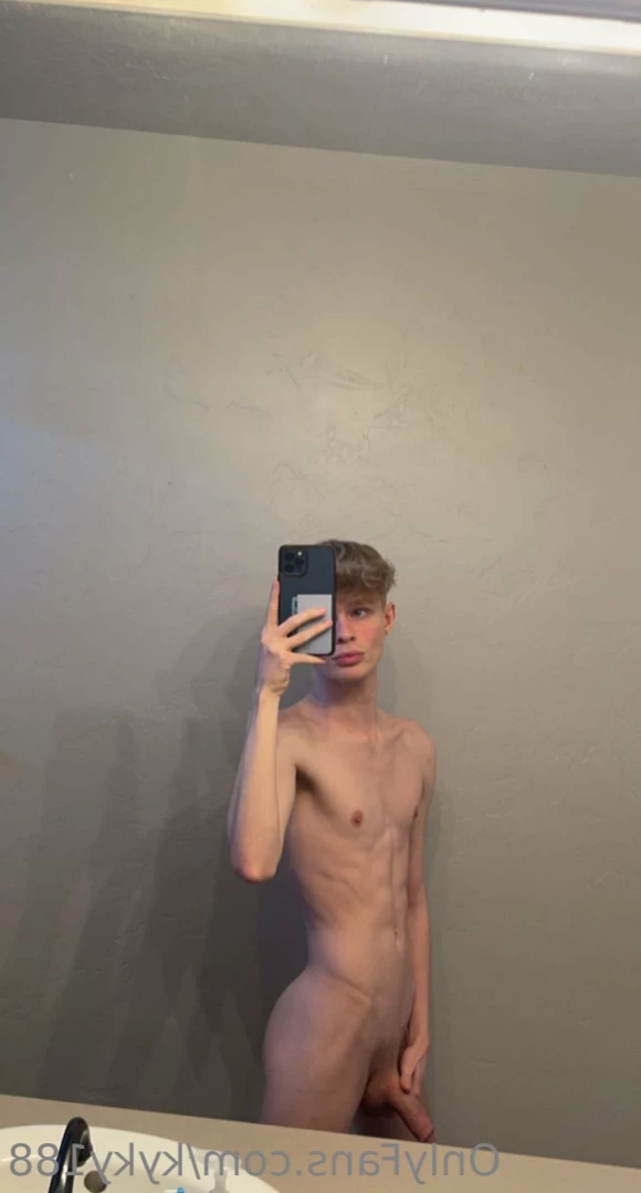 Ky [ kyky188 ] Onlyfans leaked photo 15263380 on Hotleaks.tv