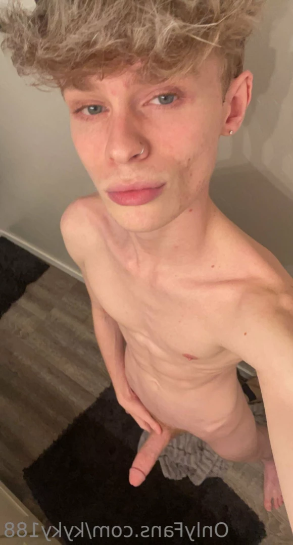 Ky [ kyky188 ] Onlyfans leaked photo 16007898 on Hotleaks.tv