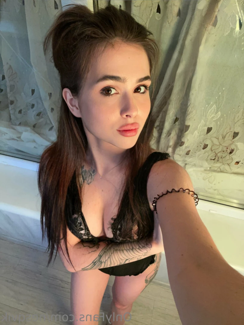 𝒴𝑜𝓊𝓇 𝓈𝓌𝑒𝑒𝓉 𝒩𝒶𝓈𝓉𝓎❤️ [ nasty_nesquik ] Onlyfans leaked photo 13186373 on Hotleaks.tv