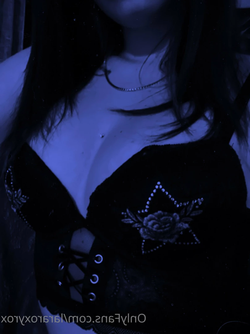 Lara roxy rox [ lararoxyrox ] Onlyfans leaked photo 11254472 on Hotleaks.tv