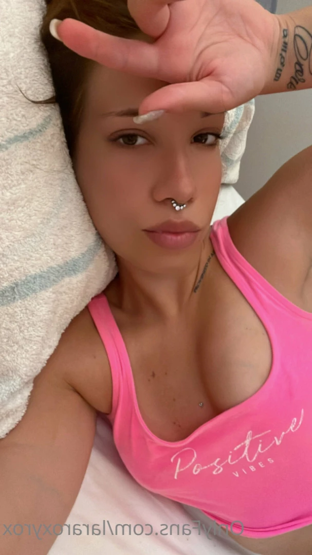Lara roxy rox [ lararoxyrox ] Onlyfans leaked photo 14896342 on Hotleaks.tv