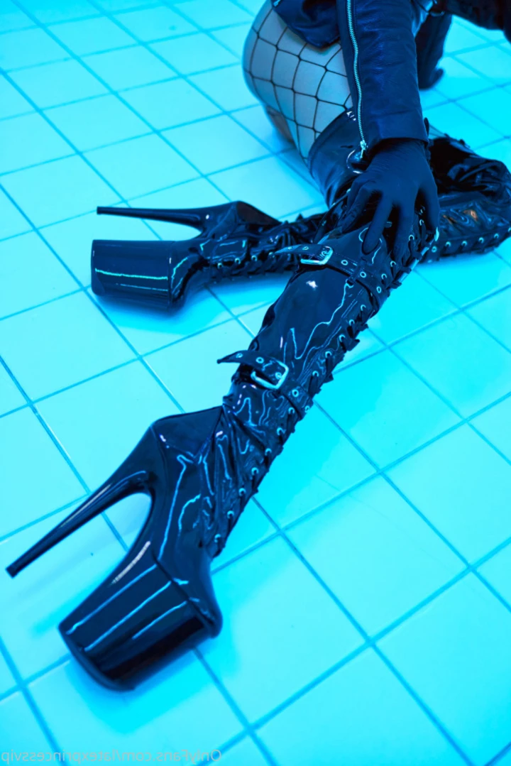 LATEX PRINCESS VIP [ latexprincessvip ] Onlyfans leaked photo 11832281 on Hotleaks.tv