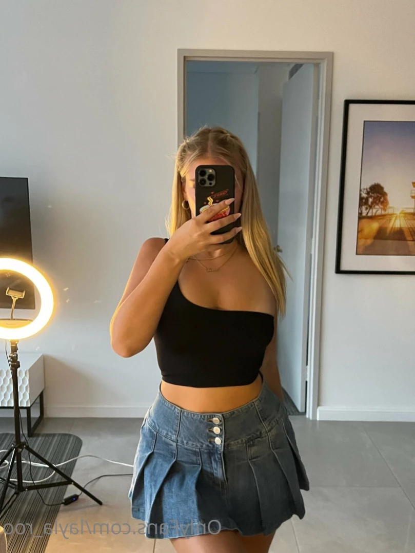 Layla 💕 [ layla_roo ] Onlyfans leaked photo 11261692 on Hotleaks.tv