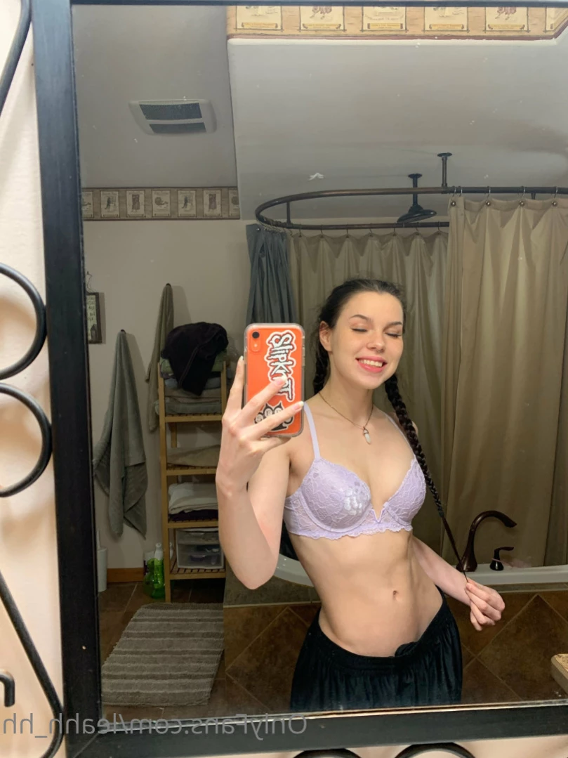 leah [ leahh_hh ] Onlyfans leaked photo 11262279 on Hotleaks.tv