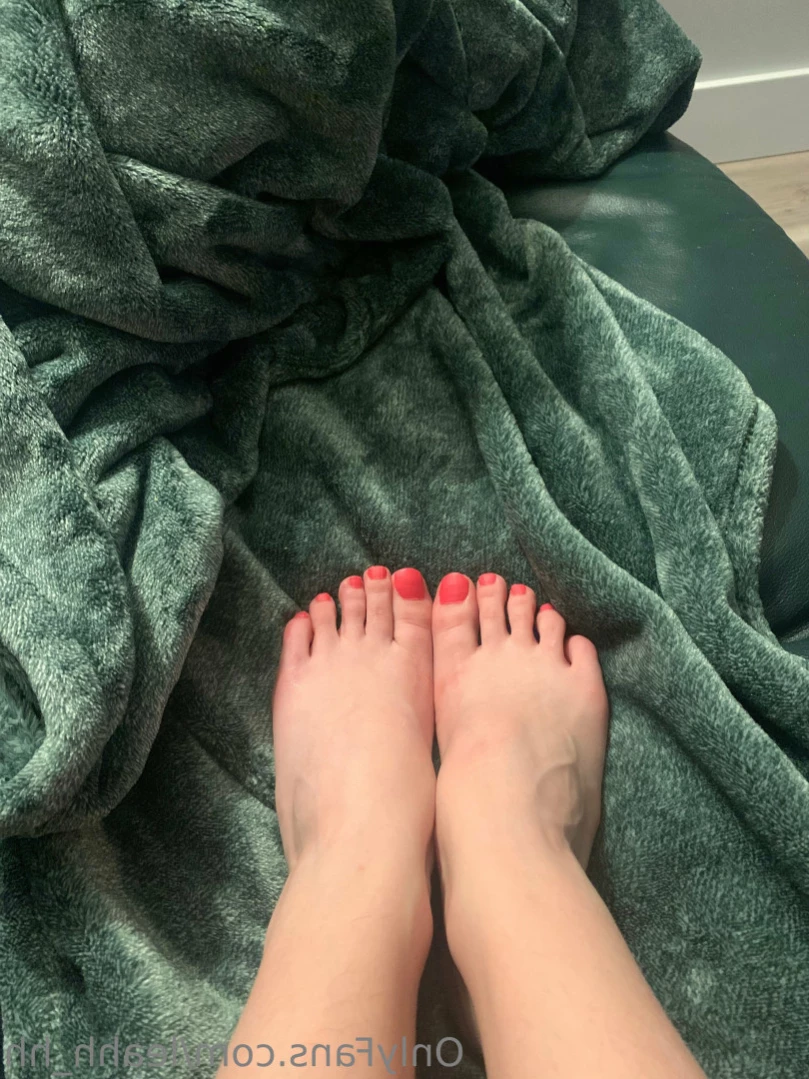leah [ leahh_hh ] Onlyfans leaked photo 11262296 on Hotleaks.tv