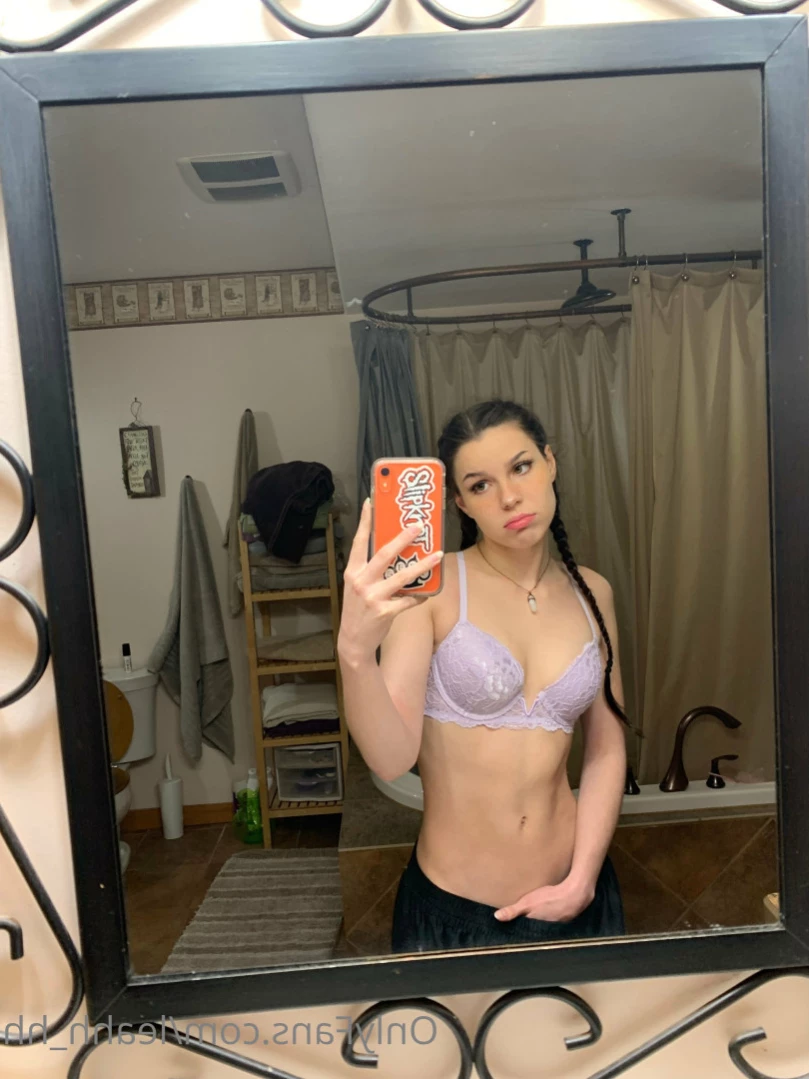 leah [ leahh_hh ] Onlyfans leaked photo 13114449 on Hotleaks.tv