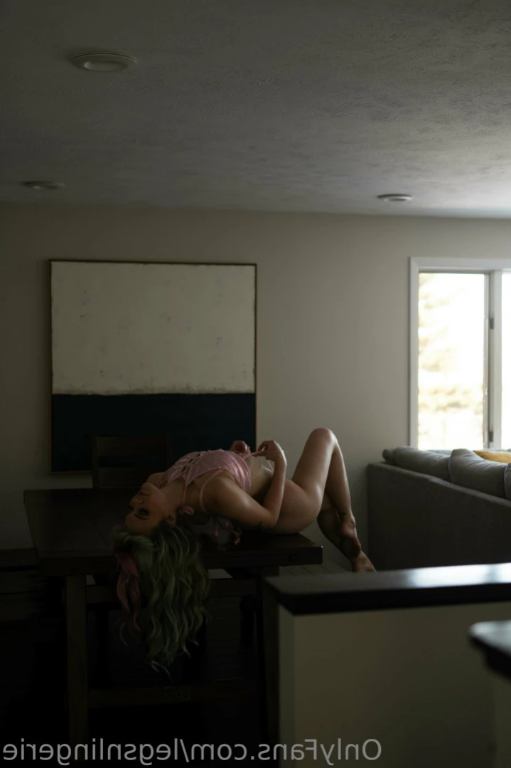 𝓛𝓮𝓰𝓼𝓷𝓛𝓲𝓷𝓰𝓮𝓻𝓲𝓮♡ [ legsnlingerie ] Onlyfans leaked photo 15185827 on Hotleaks.tv