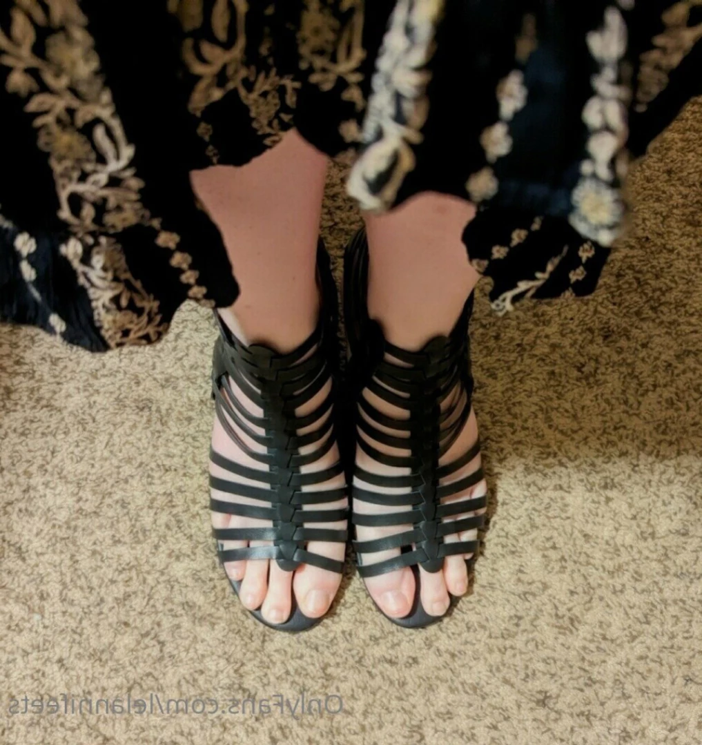 FofannieFeet [ lelannifeets ] Onlyfans leaked photo 11256271 on Hotleaks.tv