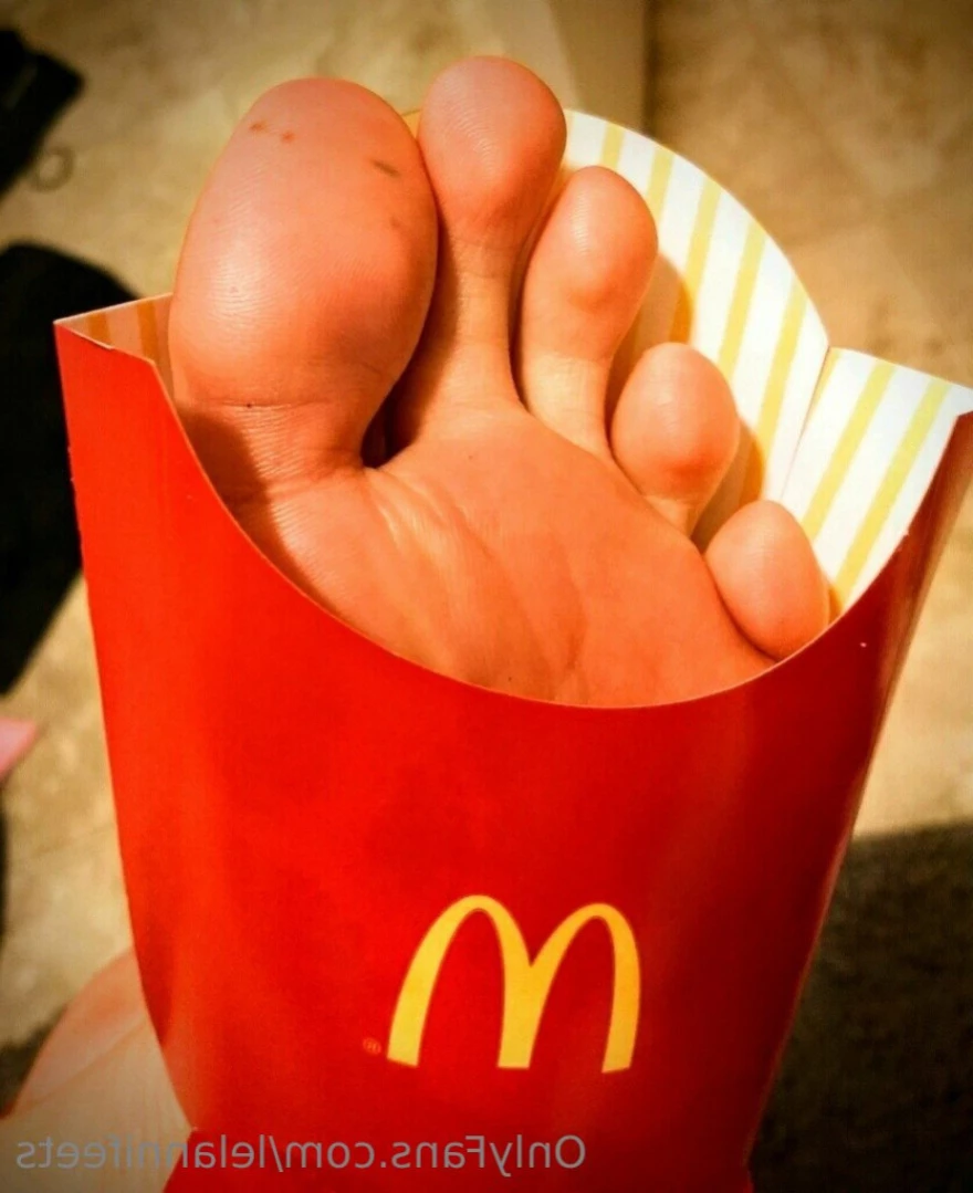 FofannieFeet [ lelannifeets ] Onlyfans leaked photo 14366657 on Hotleaks.tv