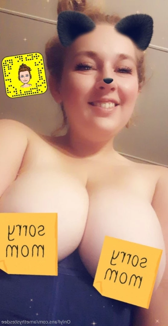 LactatingLena [ lenaamethystesdee ] Onlyfans leaked photo 11256258 on Hotleaks.tv