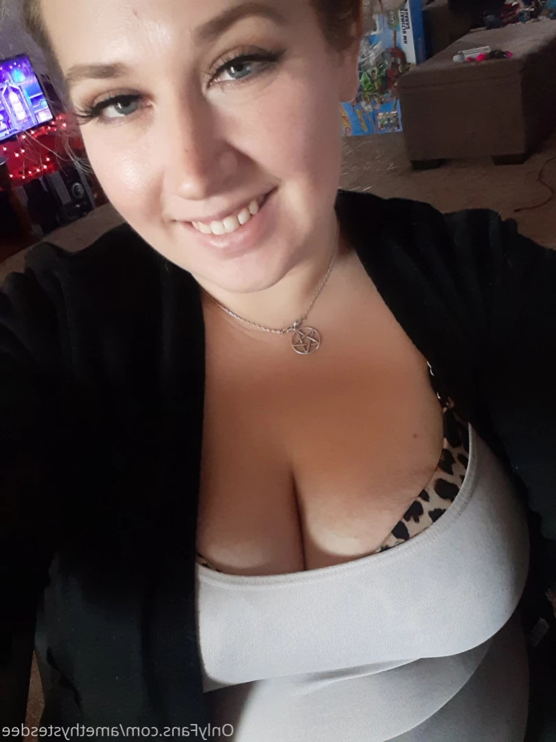 LactatingLena [ lenaamethystesdee ] Onlyfans leaked photo 11258701 on Hotleaks.tv