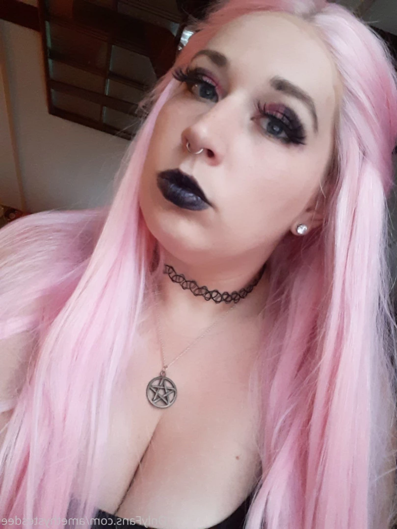 LactatingLena [ lenaamethystesdee ] Onlyfans leaked photo 11258734 on Hotleaks.tv