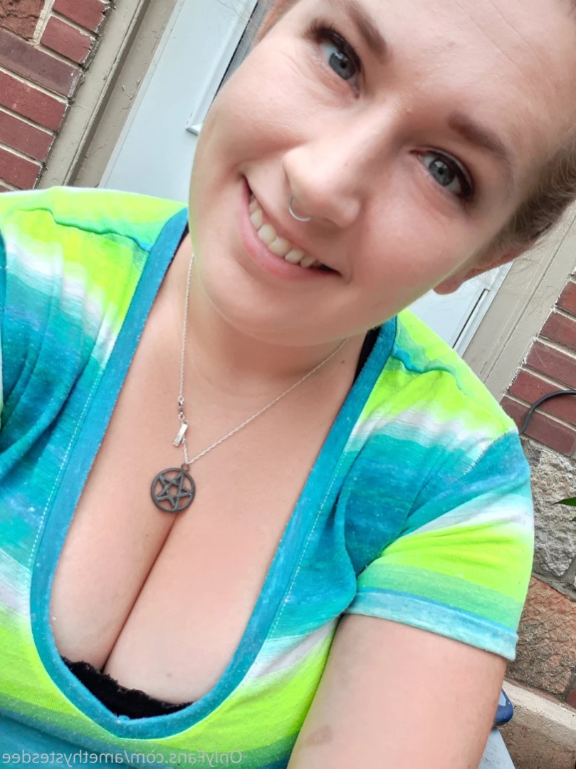LactatingLena [ lenaamethystesdee ] Onlyfans leaked photo 11258795 on Hotleaks.tv