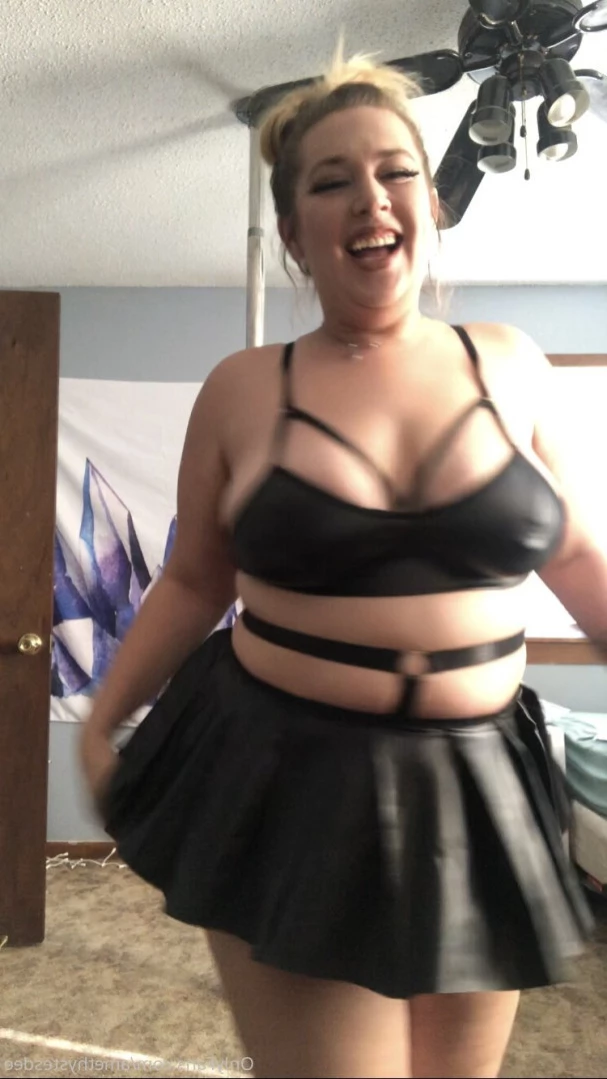 LactatingLena [ lenaamethystesdee ] Onlyfans leaked photo 11258796 on Hotleaks.tv