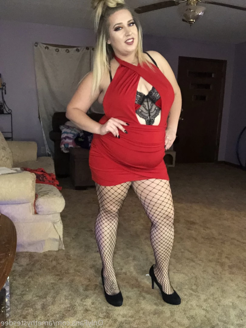 LactatingLena [ lenaamethystesdee ] Onlyfans leaked photo 11258817 on Hotleaks.tv