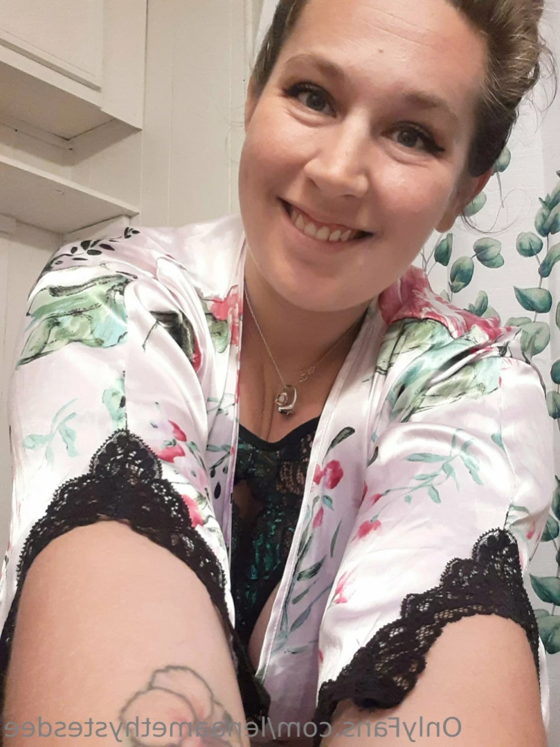 LactatingLena [ lenaamethystesdee ] Onlyfans leaked photo 11258848 on Hotleaks.tv