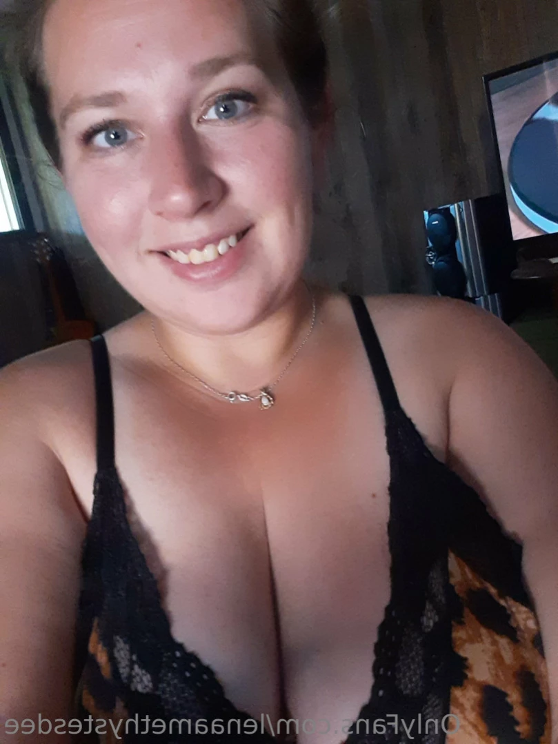 LactatingLena [ lenaamethystesdee ] Onlyfans leaked photo 11258889 on Hotleaks.tv