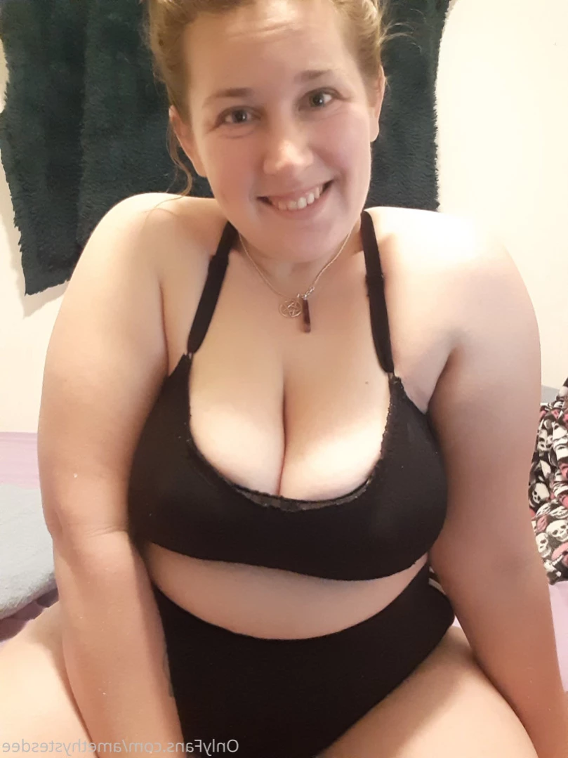 LactatingLena [ lenaamethystesdee ] Onlyfans leaked photo 11834514 on Hotleaks.tv