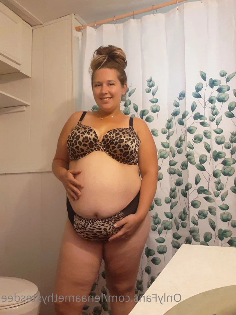 LactatingLena [ lenaamethystesdee ] Onlyfans leaked photo 11835166 on Hotleaks.tv
