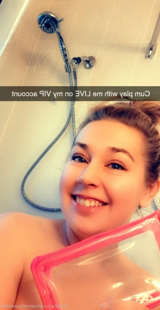 LactatingLena [ lenaamethystesdee ] Onlyfans leaked photo 12819427 on Hotleaks.tv