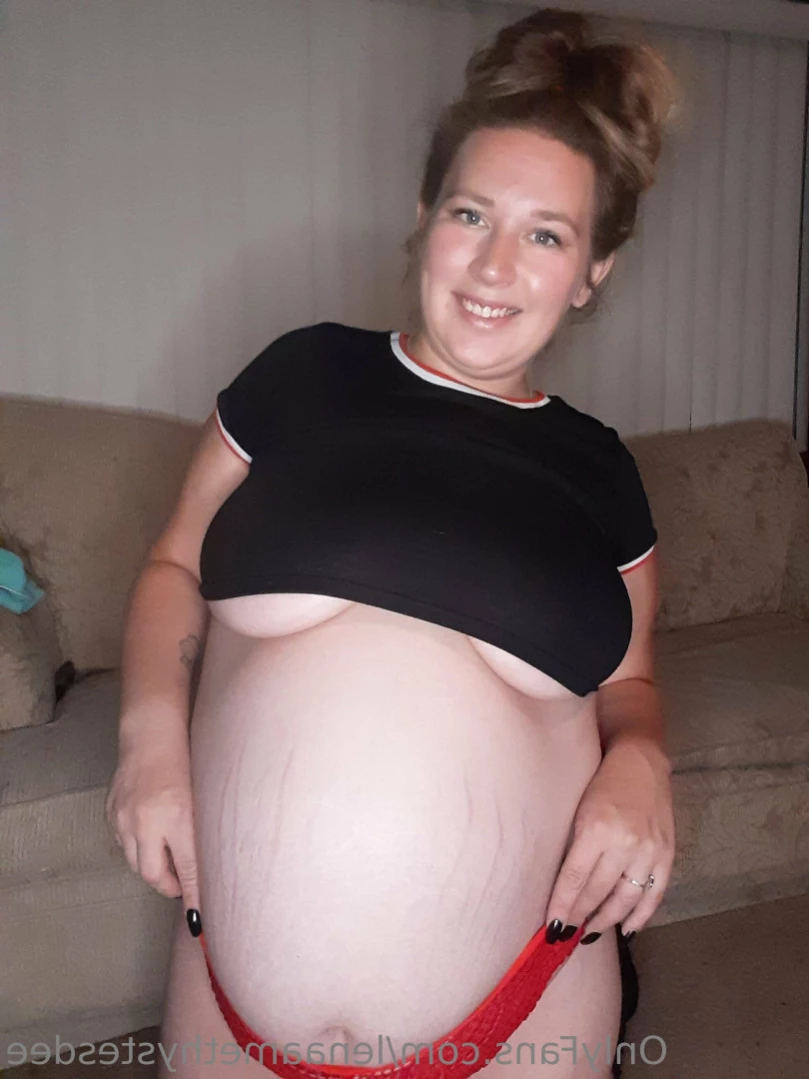 LactatingLena [ lenaamethystesdee ] Onlyfans leaked photo 12921763 on Hotleaks.tv