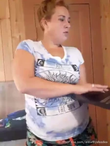 LactatingLena [ lenaamethystesdee ] Onlyfans leaked video 13300729 on Hotleaks.tv