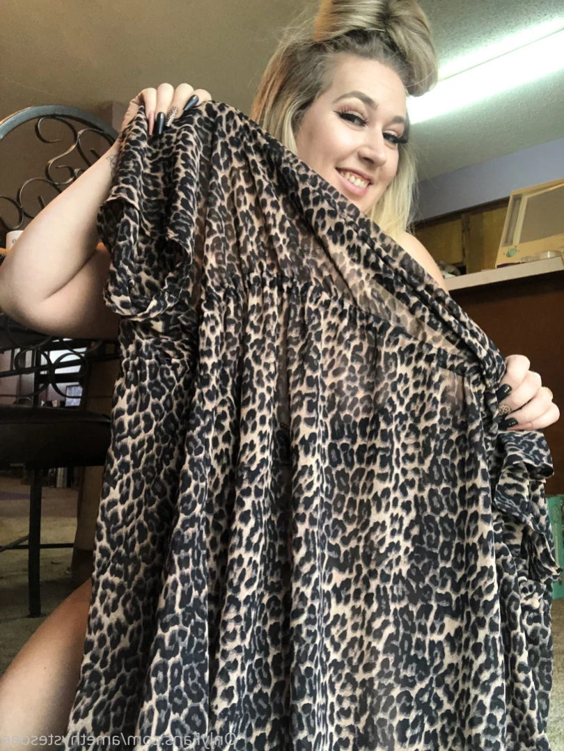 LactatingLena [ lenaamethystesdee ] Onlyfans leaked photo 14227651 on Hotleaks.tv