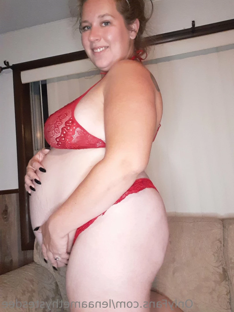 LactatingLena [ lenaamethystesdee ] Onlyfans leaked photo 14837166 on Hotleaks.tv