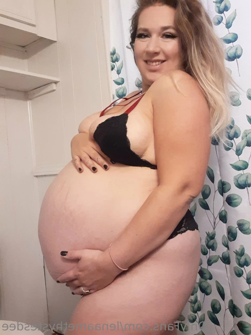 LactatingLena [ lenaamethystesdee ] Onlyfans leaked photo 15180745 on Hotleaks.tv