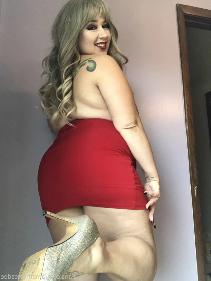 LactatingLena [ lenaamethystesdee ] Onlyfans leaked photo 15501206 on Hotleaks.tv