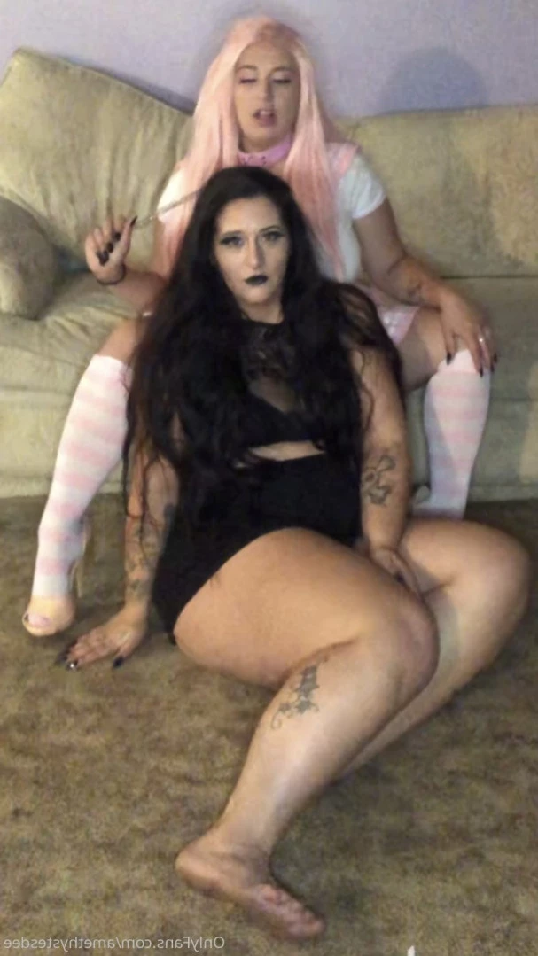 LactatingLena [ lenaamethystesdee ] Onlyfans leaked photo 16320788 on Hotleaks.tv