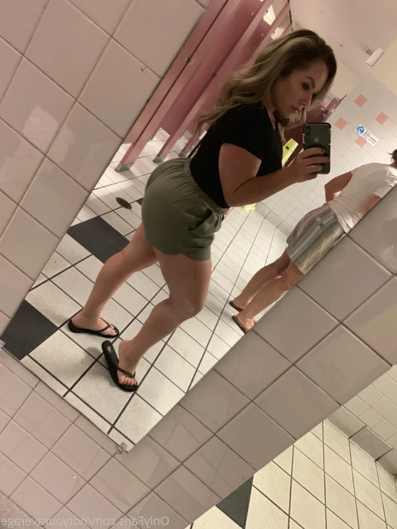 💞Nicole💞 Your Girl Next Door! [ notyouraverage ] Onlyfans leaked photo 10865293 on Hotleaks.tv
