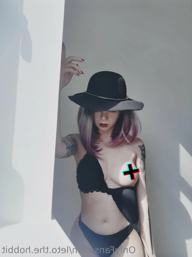 leto.the.hobbit Onlyfans leaked photo 15183122 on Hotleaks.tv