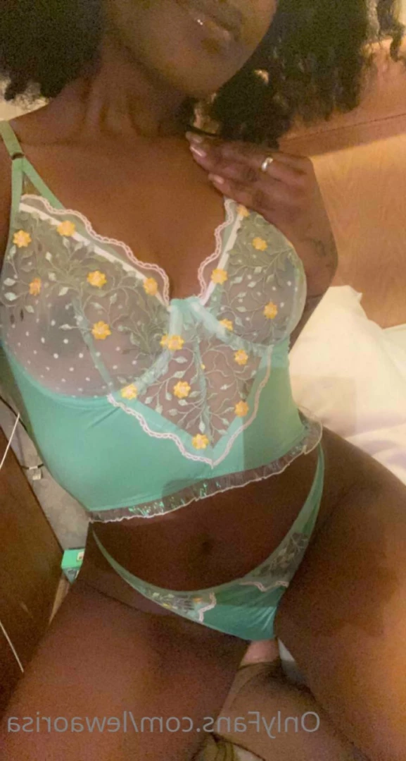 Orisã Lėwa 🔥 18 🔥 [ lewaorisa ] Onlyfans leaked photo 15948067 on Hotleaks.tv