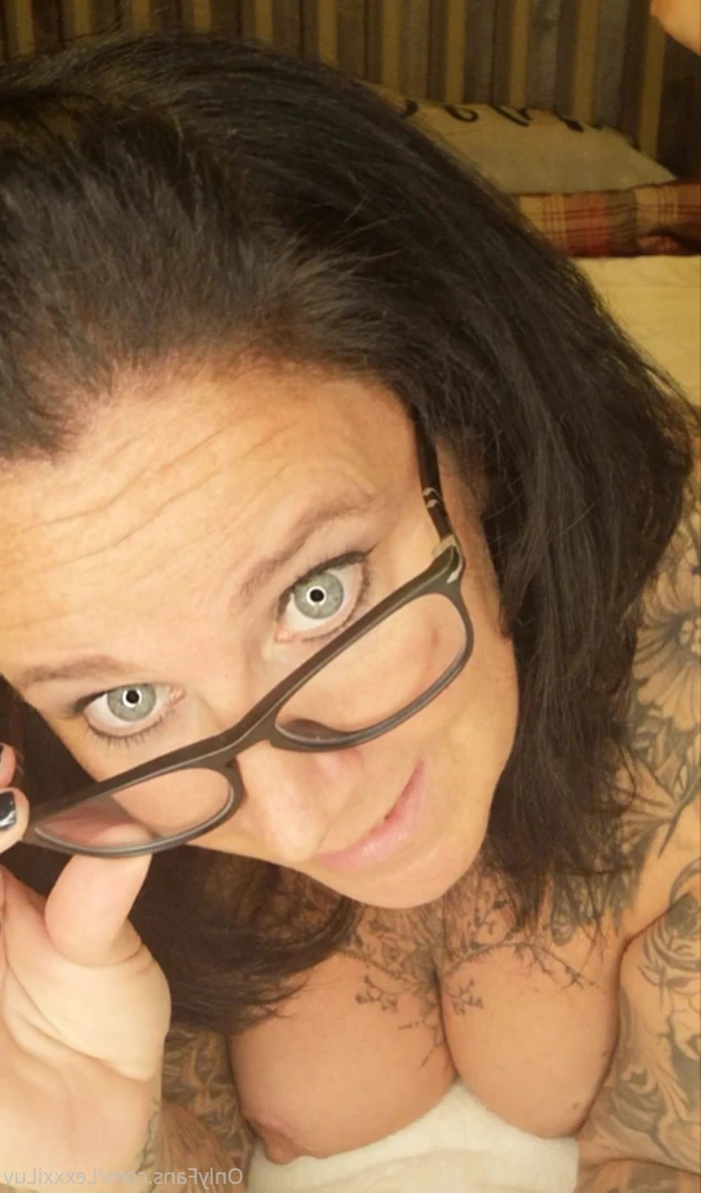 Lexxxi Luv - Naughty HotWife [ lexxxiluv ] Onlyfans leaked photo 11259074 on Hotleaks.tv