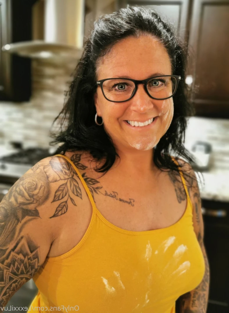 Lexxxi Luv - Naughty HotWife [ lexxxiluv ] Onlyfans leaked photo 11259263 on Hotleaks.tv