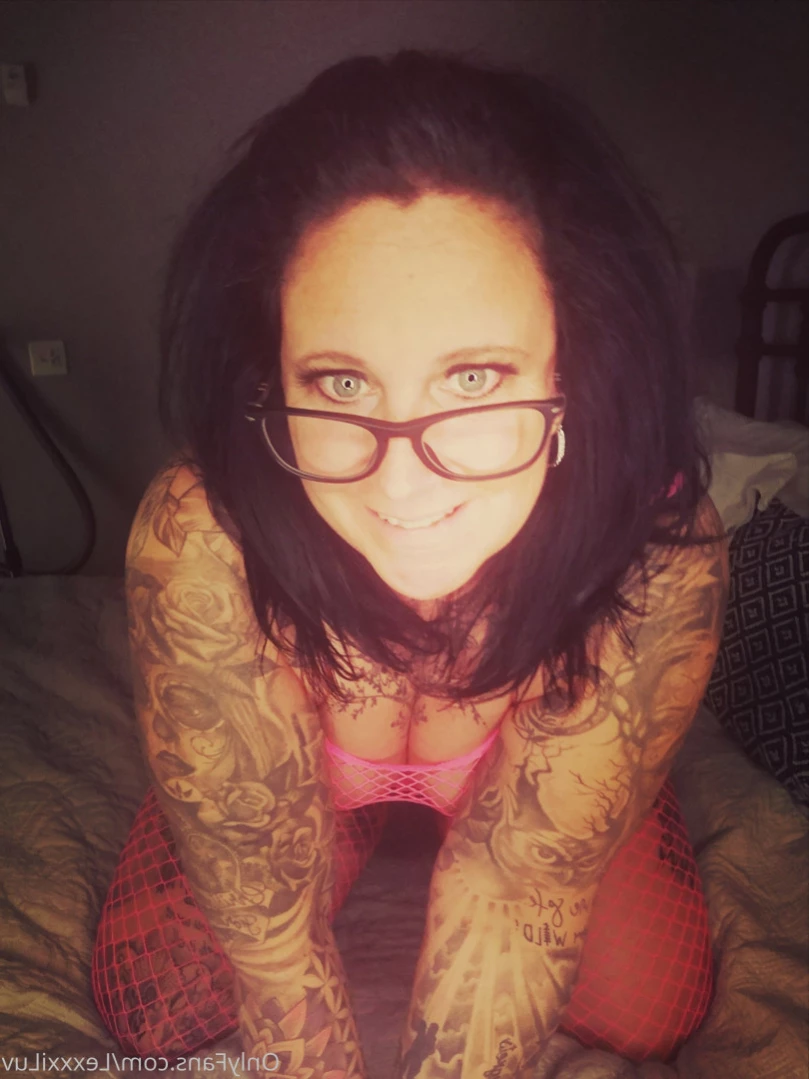 Lexxxi Luv - Naughty HotWife [ lexxxiluv ] Onlyfans leaked photo 11259265 on Hotleaks.tv