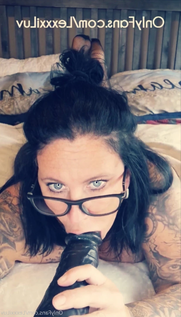 Lexxxi Luv - Naughty HotWife [ lexxxiluv ] Onlyfans leaked photo 11260225 on Hotleaks.tv