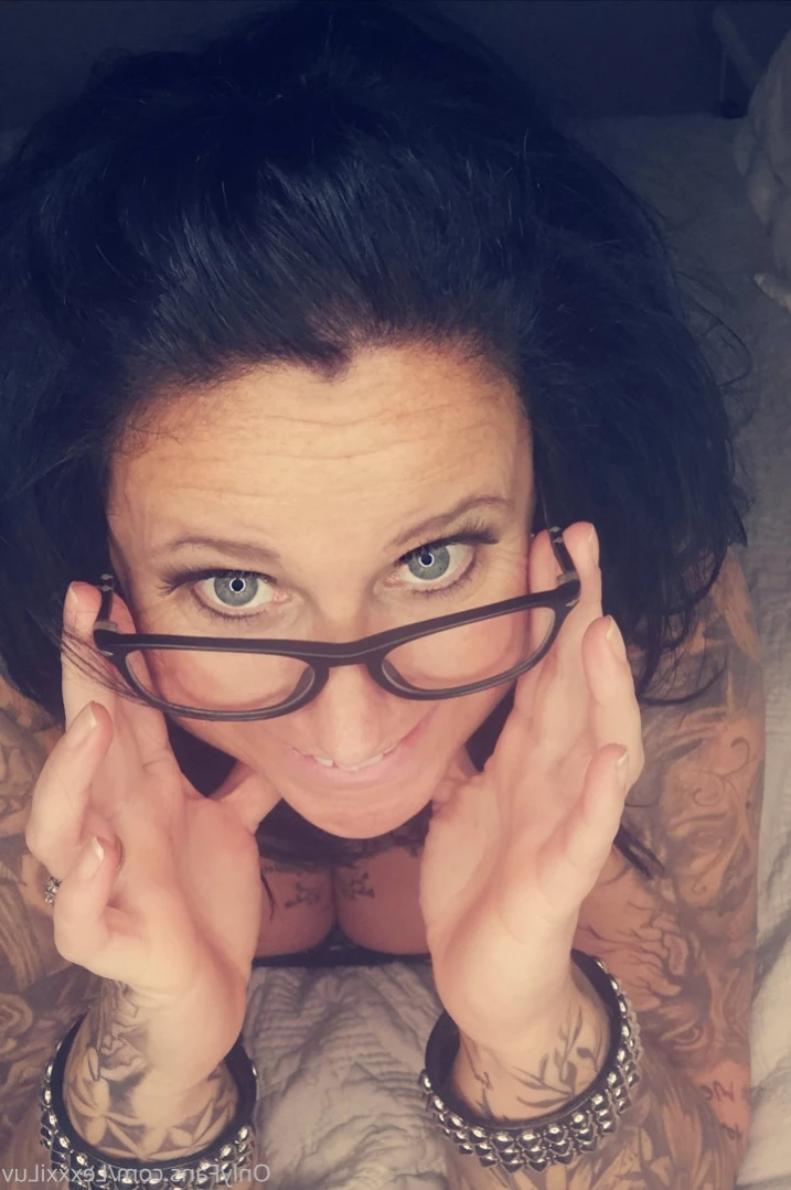 Lexxxi Luv - Naughty HotWife [ lexxxiluv ] Onlyfans leaked photo 13703050 on Hotleaks.tv